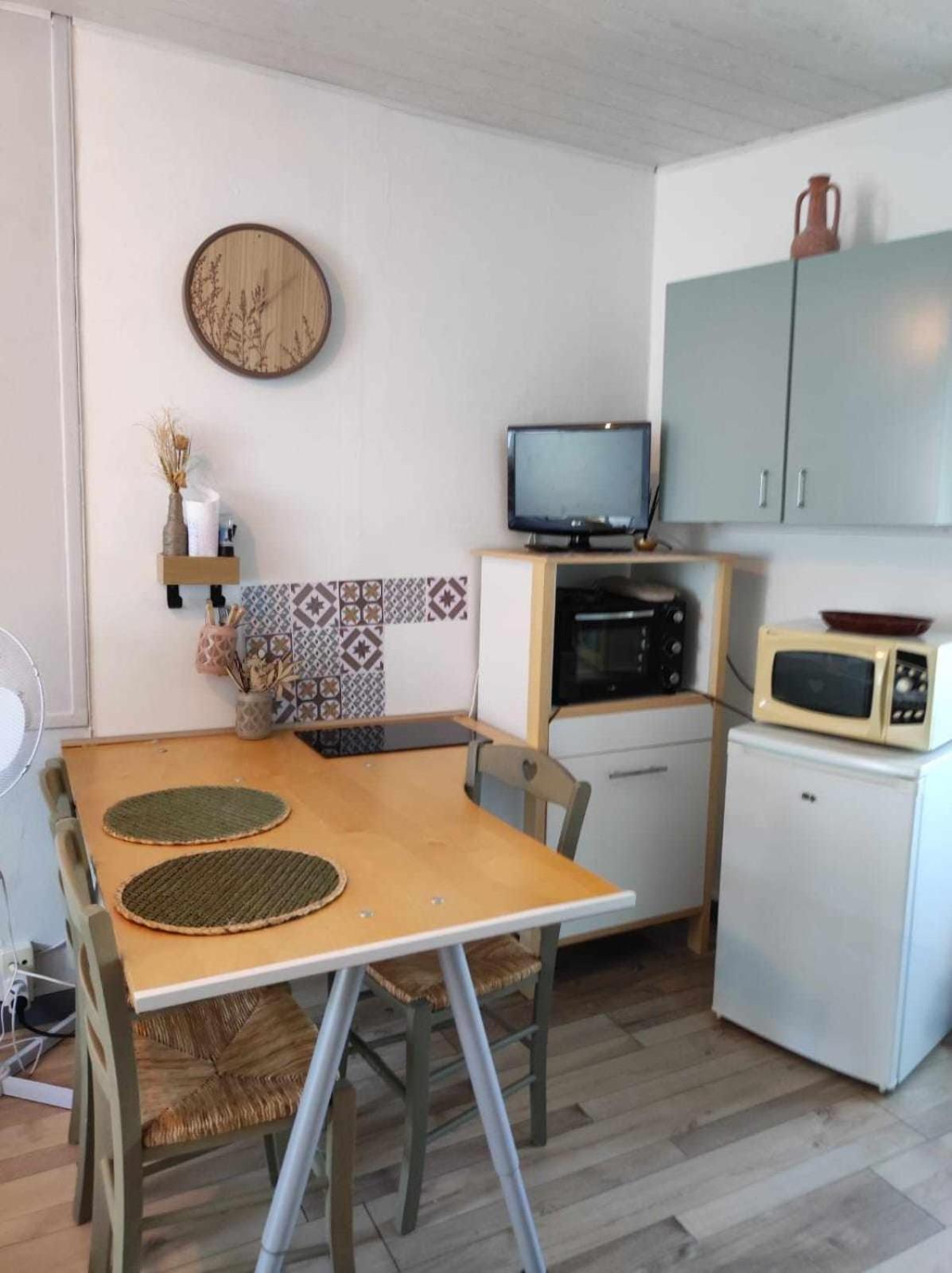 Le Nid Douillet Champetre Linge Fourni Appartement La Bourboule Buitenkant foto